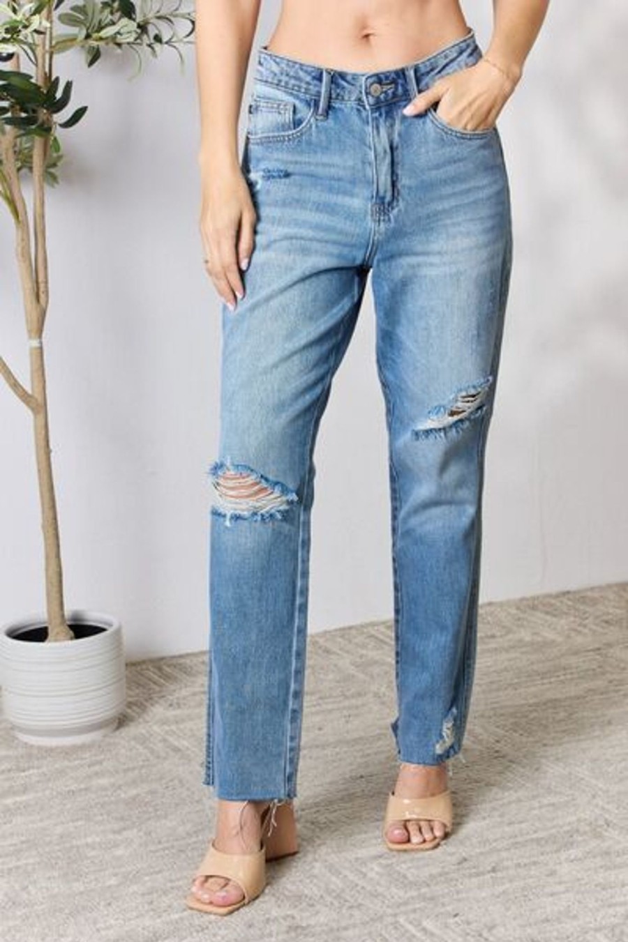 Clothing Trendsi | Judy Blue Full Size Distressed Raw Hem Straight Jeans Medium