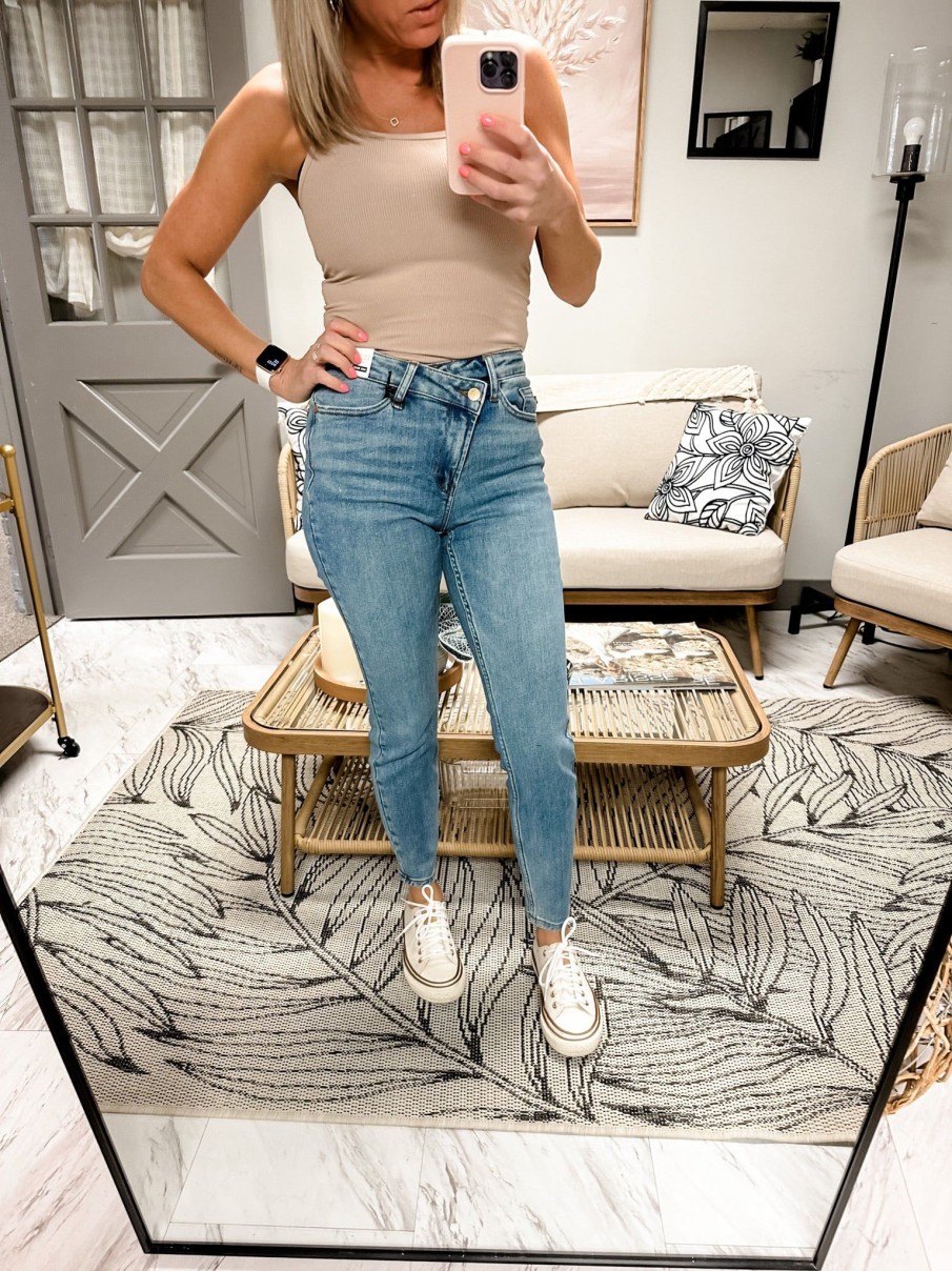 Clothing Judy Blue Jeans | Crossed Over Waistband Relaxed Judy Blue