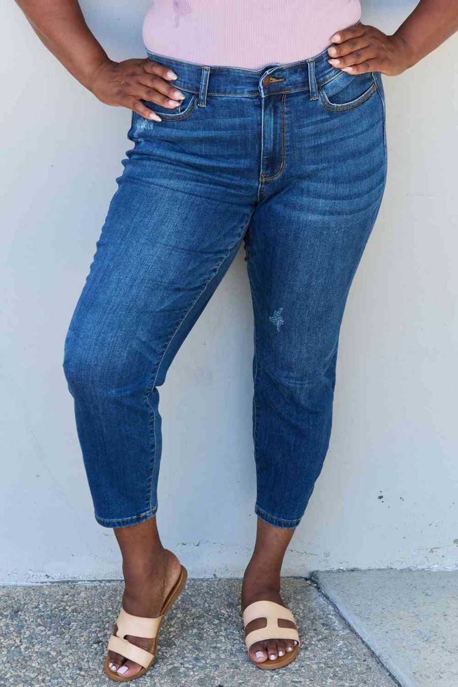 Clothing Trendsi | Judy Blue Aila Short Full Size Mid Rise Cropped Relax Fit Jeans Medium