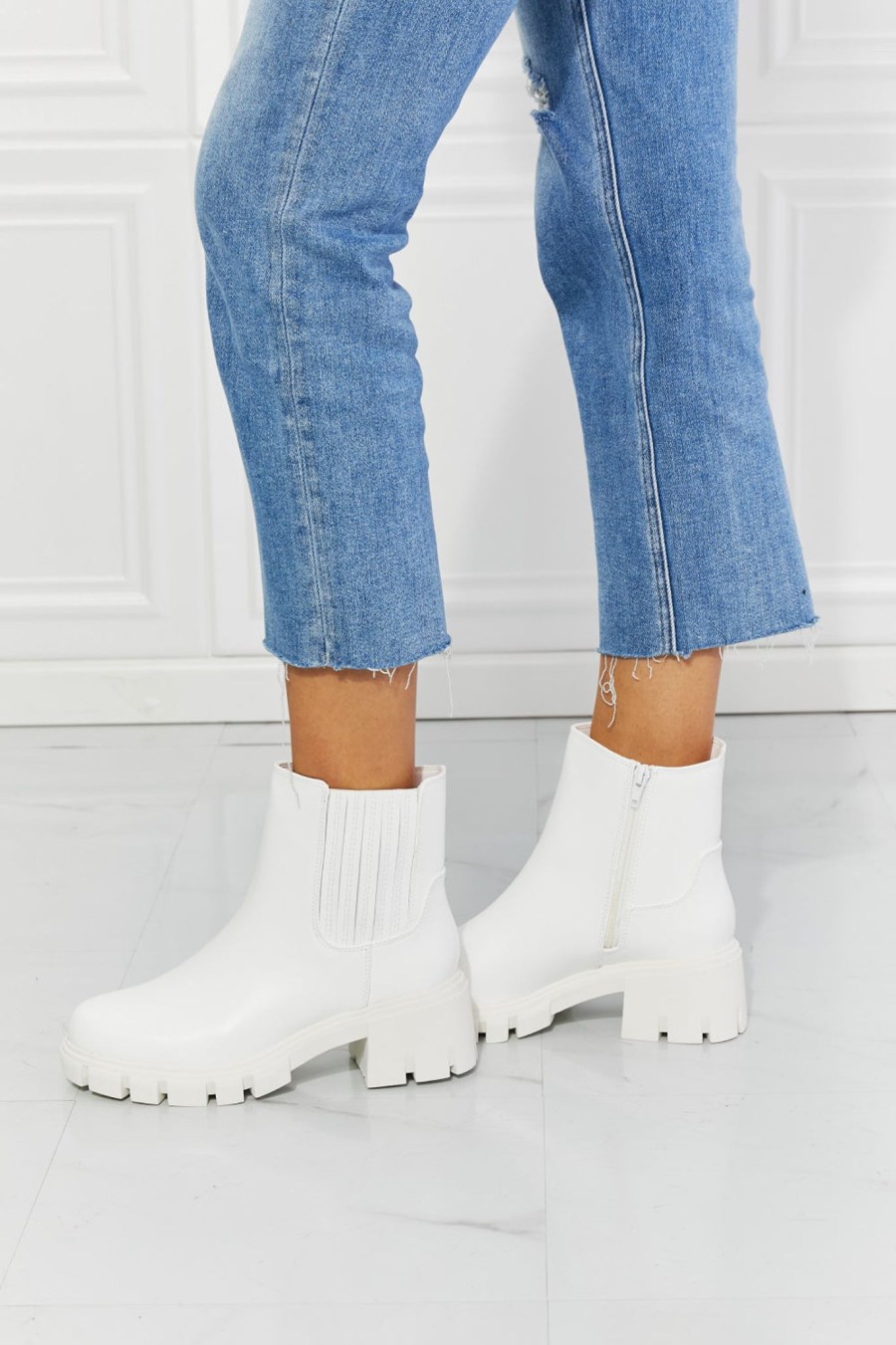 Clothing Trendsi | What It Takes Lug Sole Chelsea Boots In White