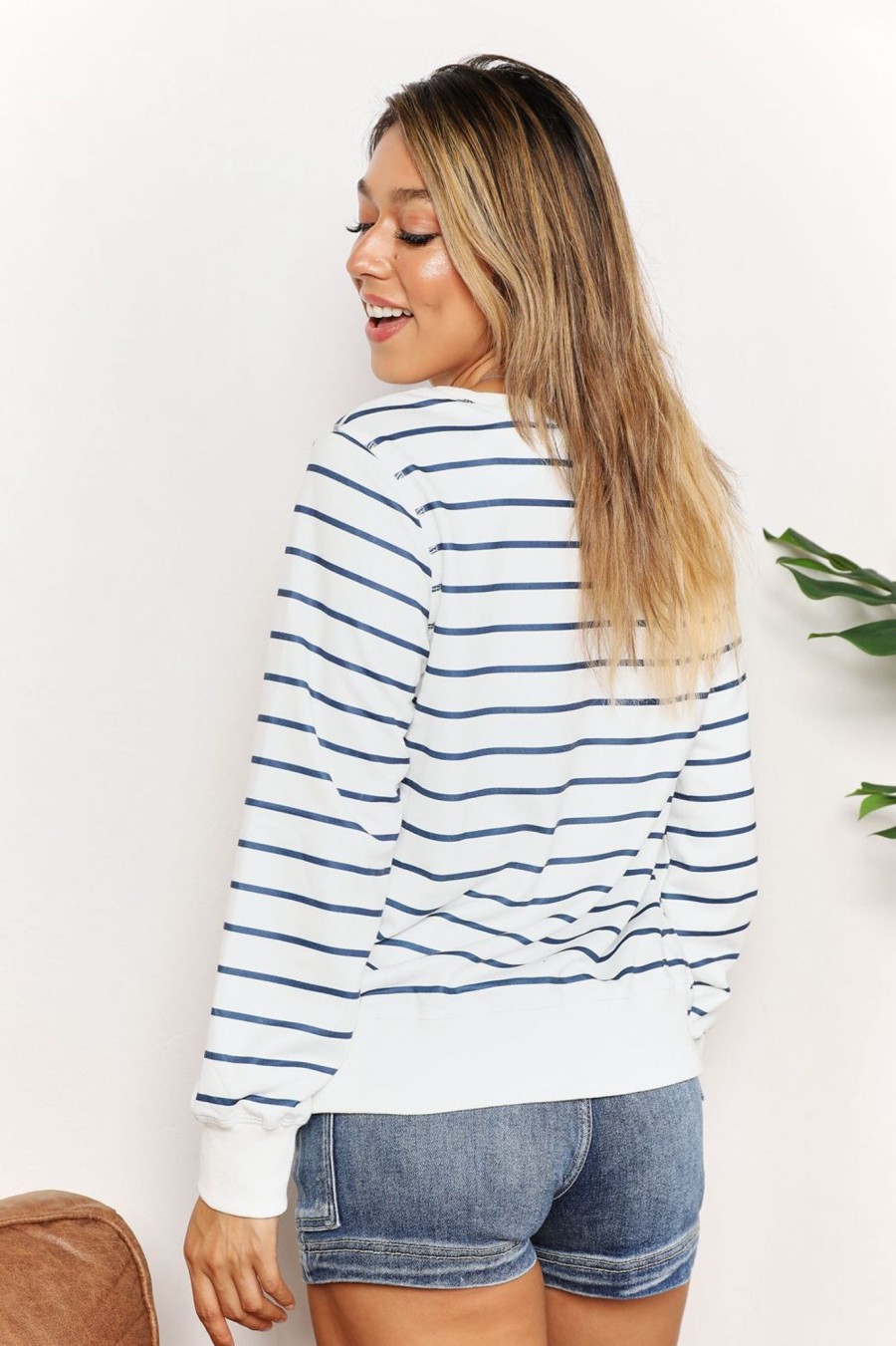 Clothing Trendsi Sweaters And Hoodies | Double Take D Long Sleeve Round Neck Top Stripe