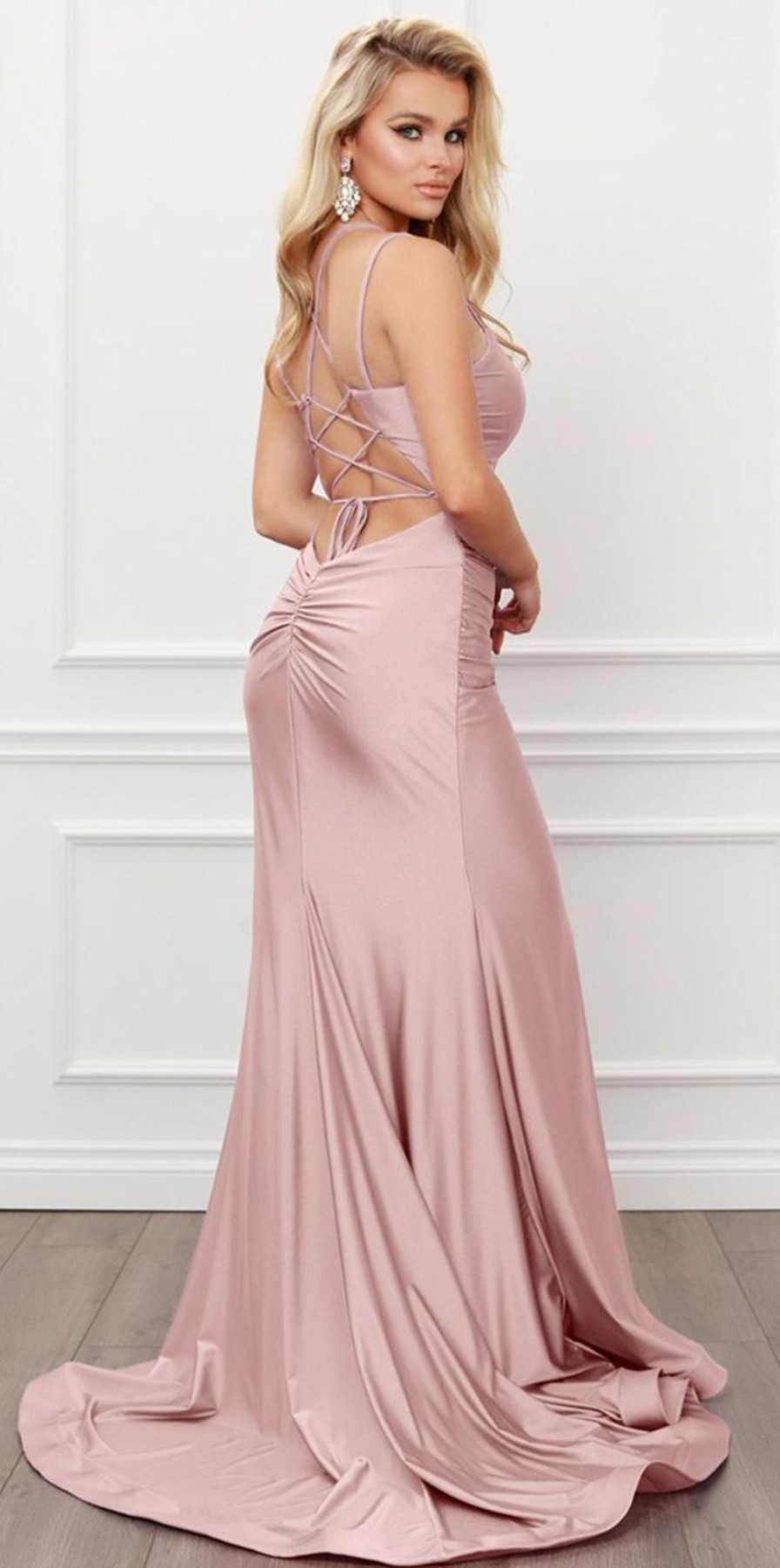 Clothing Naria Anna | Scoop Neck Lace Up Lace Evening Gown